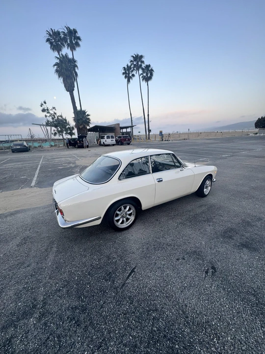 1966 Alfa Romeo GT 1300 Junior - Image 10 of 31