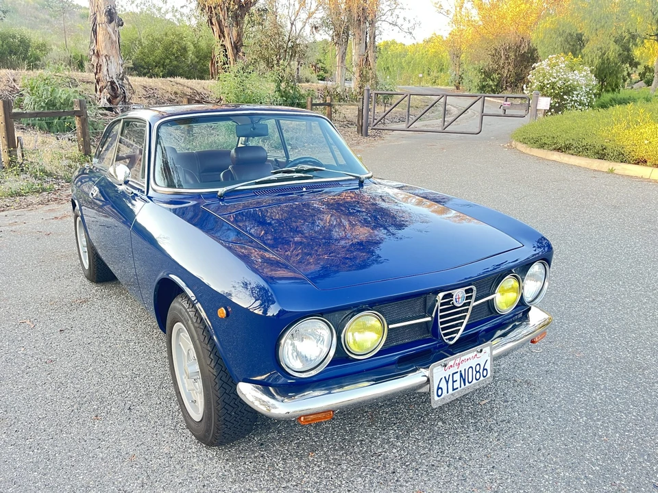 1969 Alfa Romeo 1750 GT Veloce - Image 6 of 31