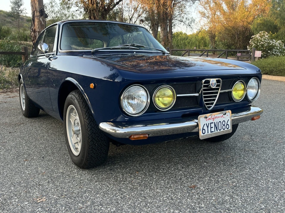 1969 Alfa Romeo 1750 GT Veloce - Image 7 of 31