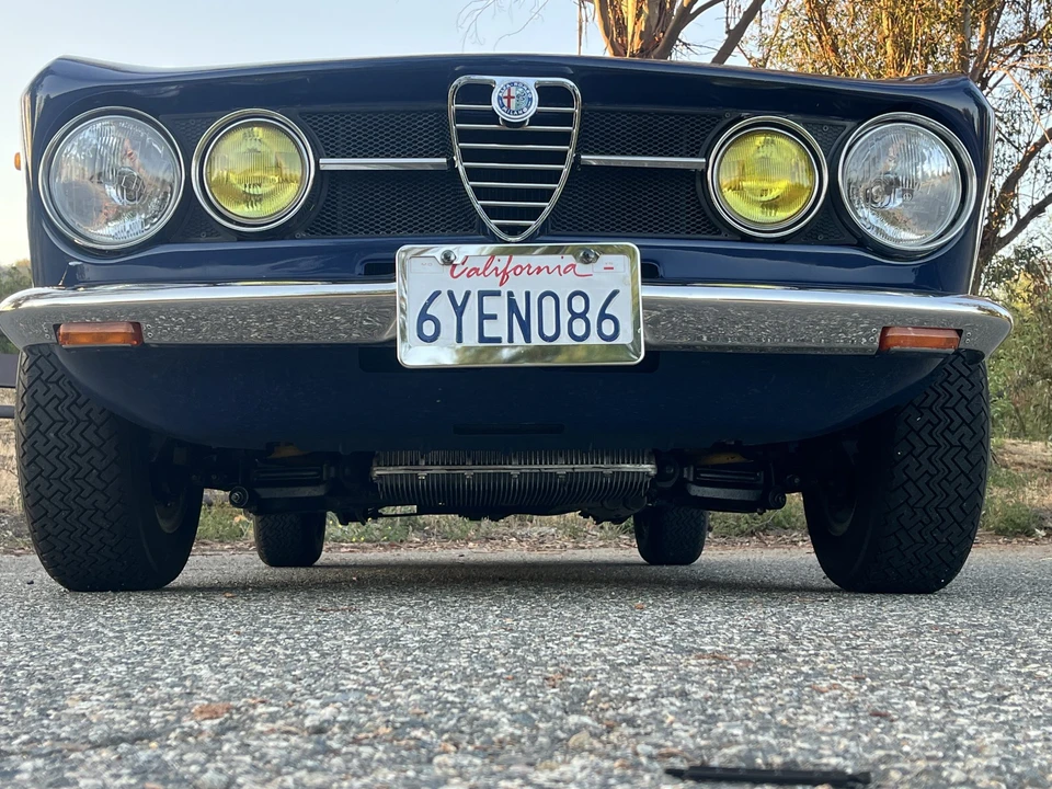 1969 Alfa Romeo 1750 GT Veloce - Image 11 of 31