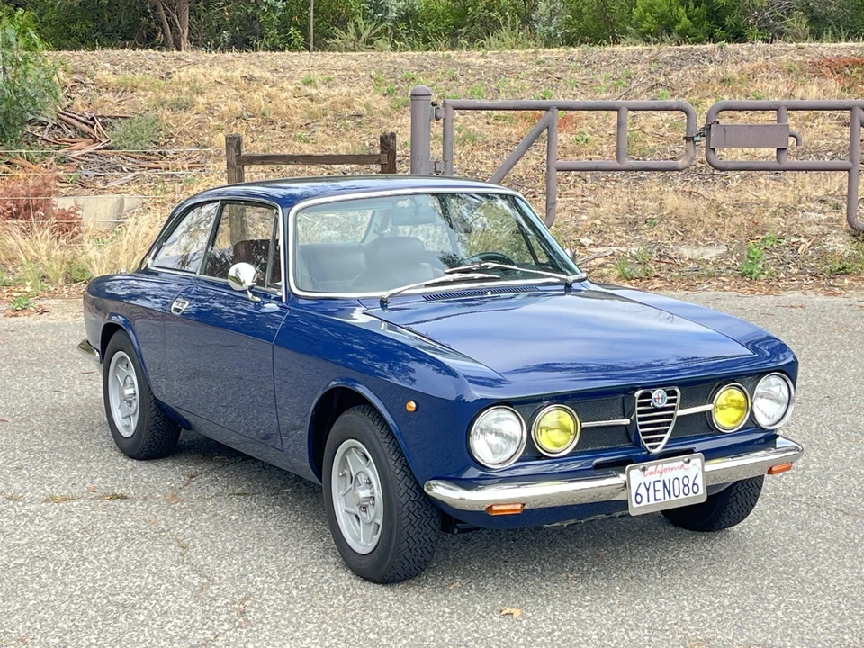 1969 Alfa Romeo 1750 GT Veloce - Image 3 of 31