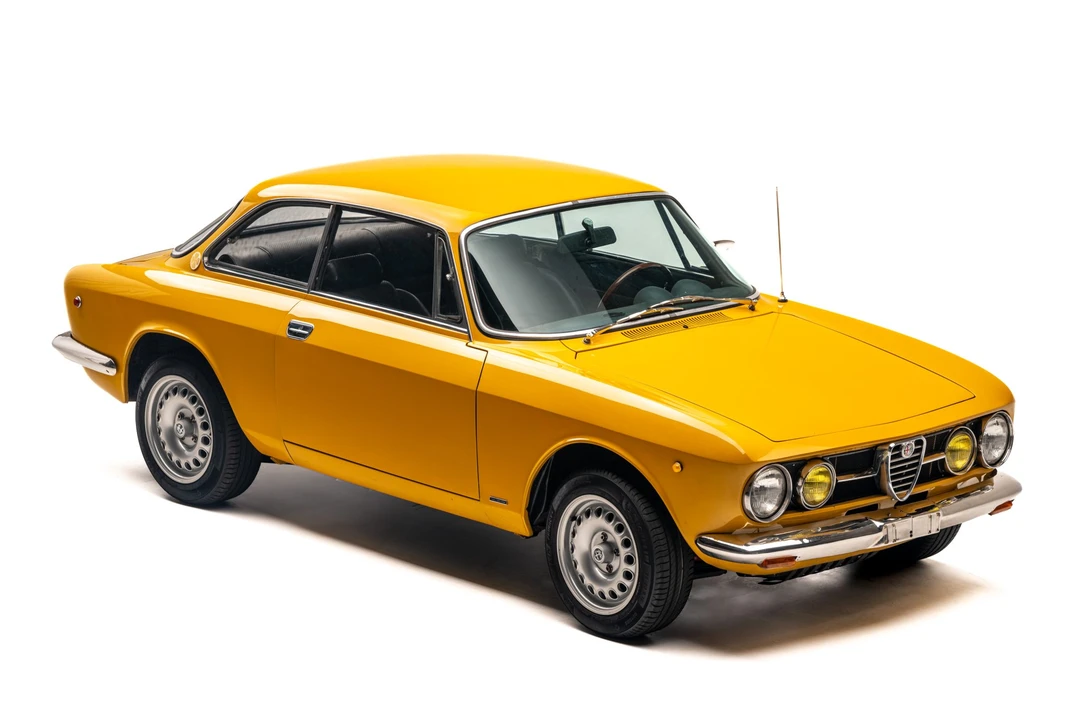 1969 Alfa Romeo 1750 GT Veloce - Image 2 of 31