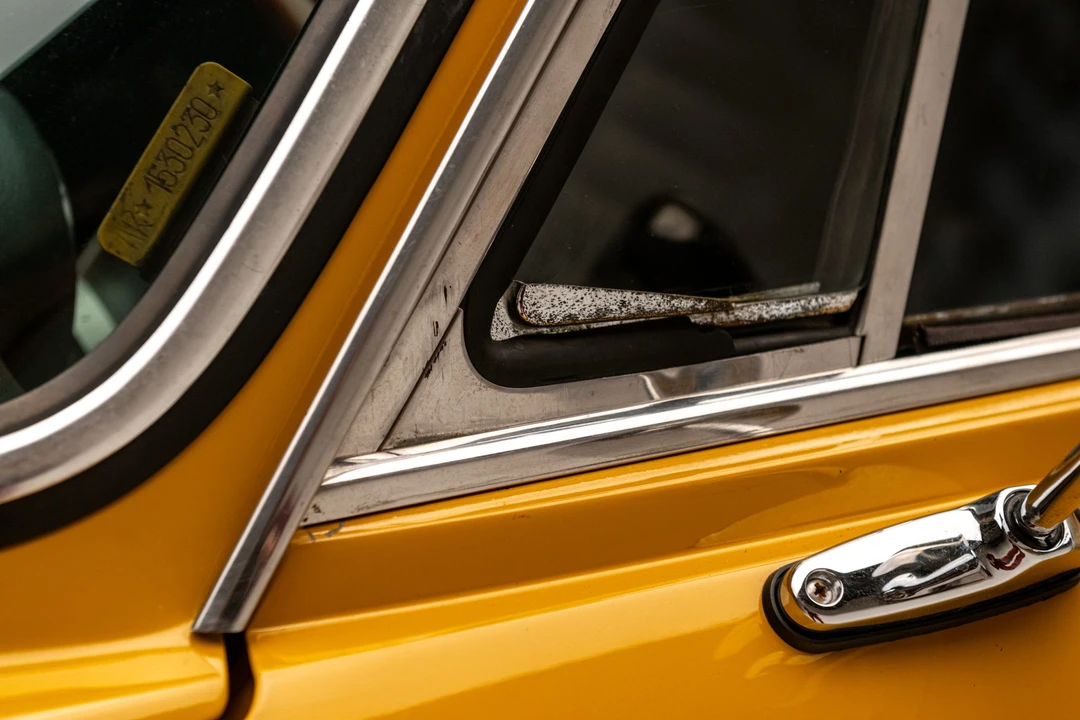 1969 Alfa Romeo 1750 GT Veloce - Image 30 of 31