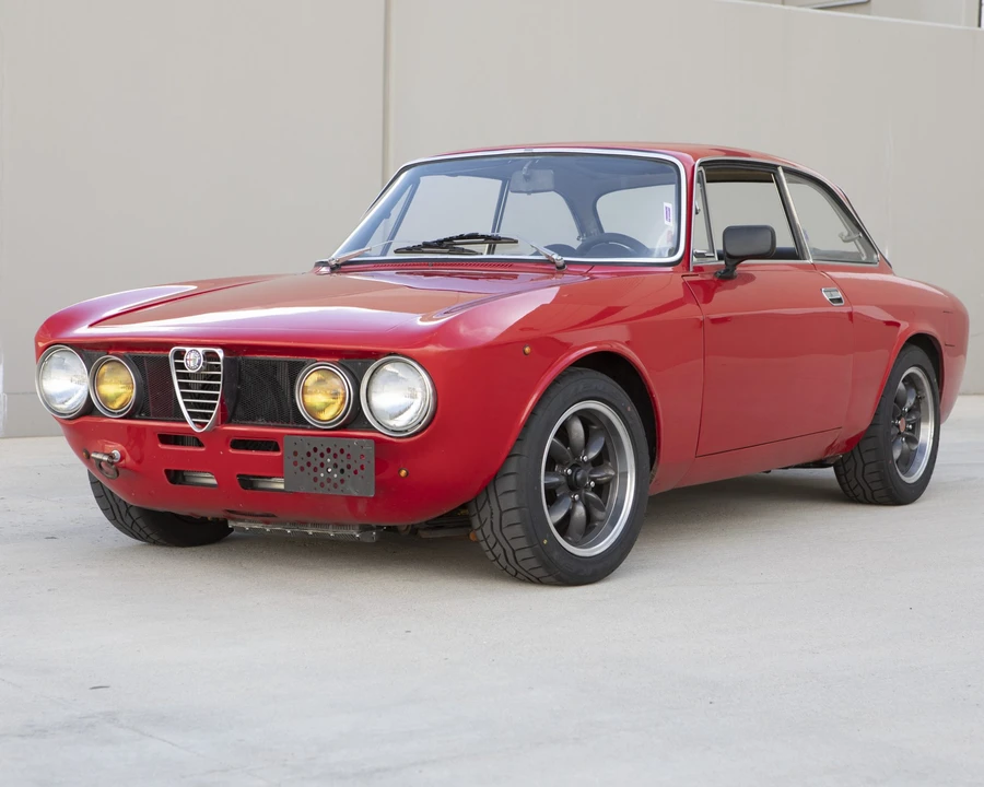 1969 Alfa Romeo 1750 GT Veloce - Image 15 of 31