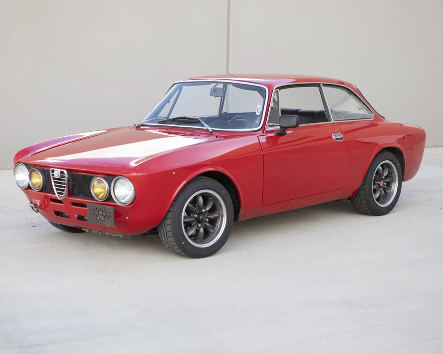 1969 Alfa Romeo 1750 GT Veloce - Image 12 of 31