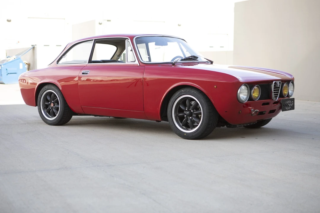 1969 Alfa Romeo 1750 GT Veloce - Image 31 of 31