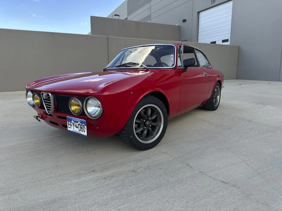 1969 Alfa Romeo 1750 GT Veloce - Image 6 of 31