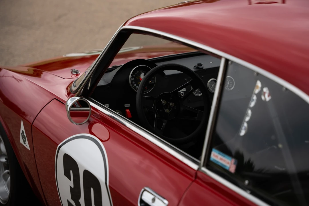 1969 Alfa Romeo 1750 GT Veloce - Image 25 of 31