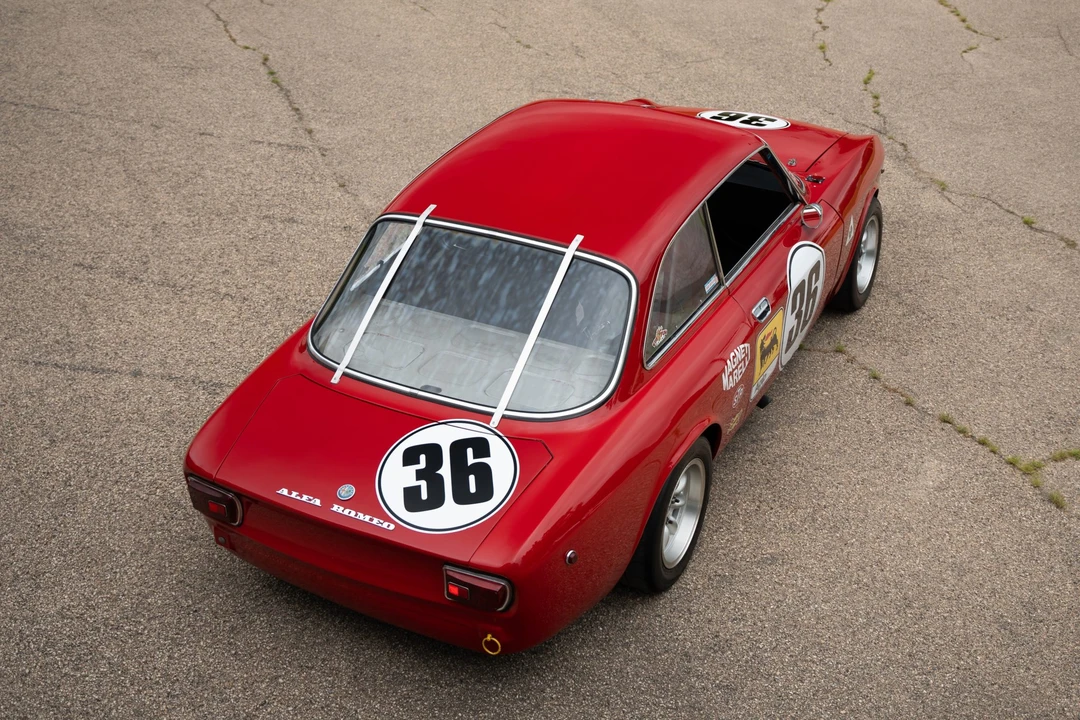 1969 Alfa Romeo 1750 GT Veloce - Image 5 of 31