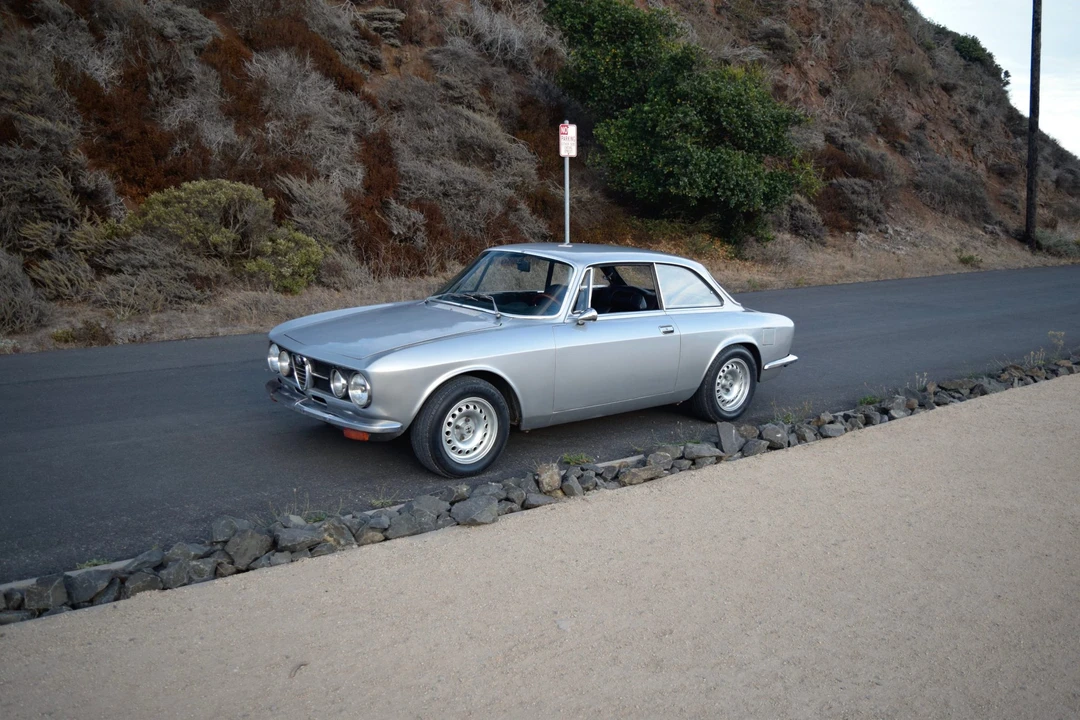 1971 Alfa Romeo 1750 GT Veloce - Image 3 of 31