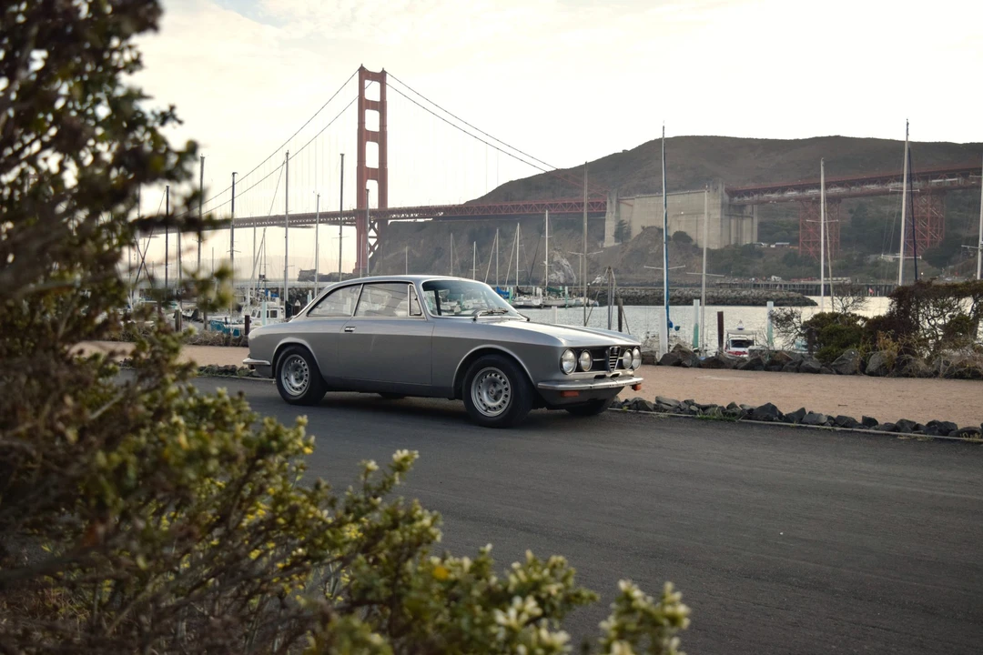 1971 Alfa Romeo 1750 GT Veloce - Image 9 of 31