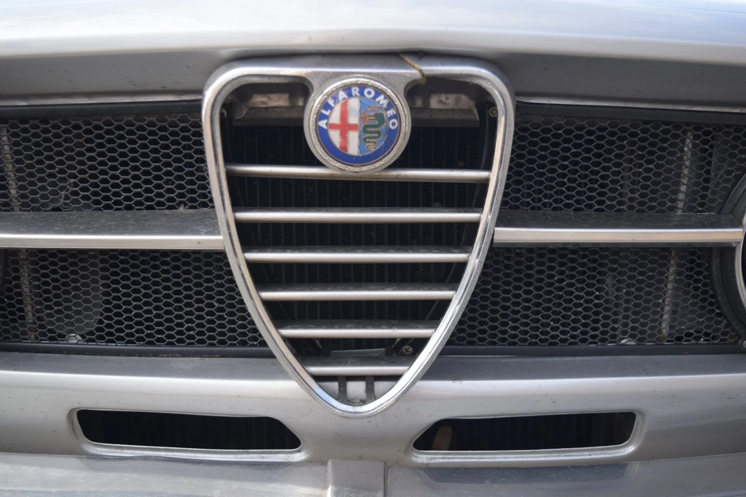 1971 Alfa Romeo 1750 GT Veloce - Image 26 of 31