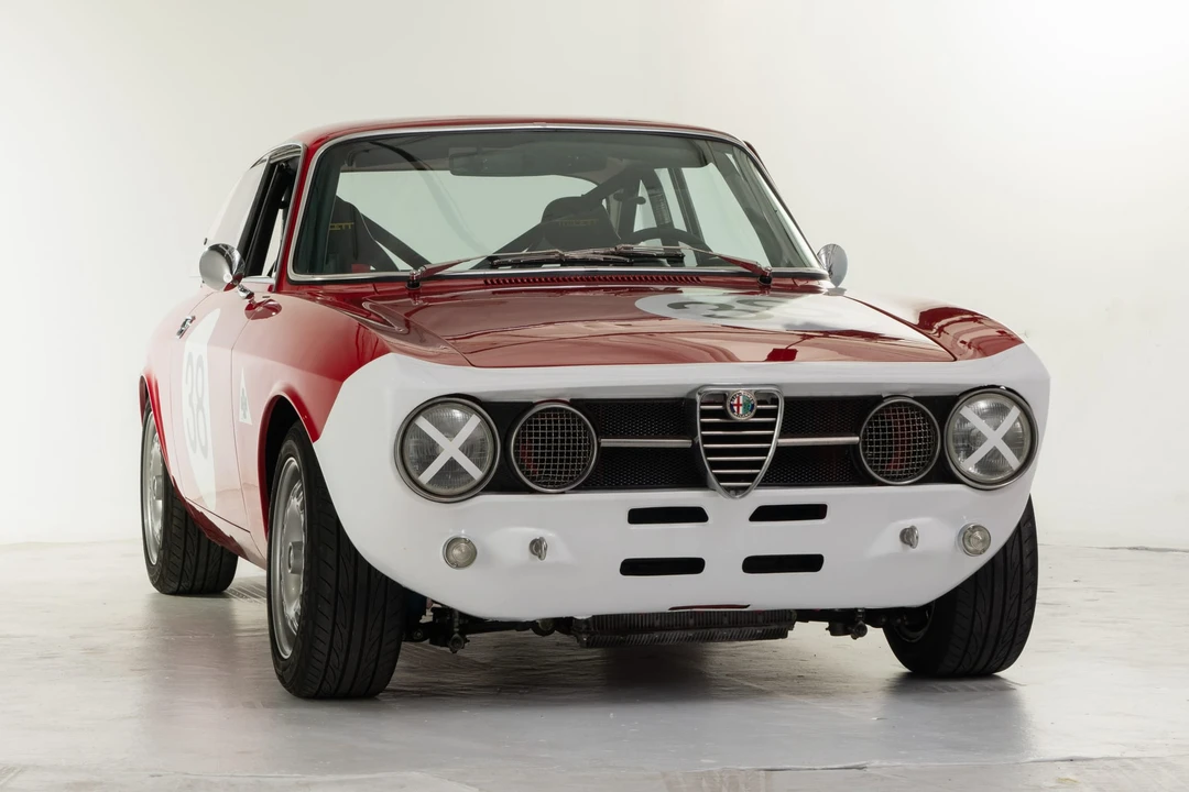 1971 Alfa Romeo 1750 GT Veloce - Image 3 of 31