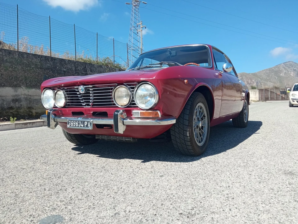 1973 Alfa Romeo GT 1300 Junior - Image 2 of 31