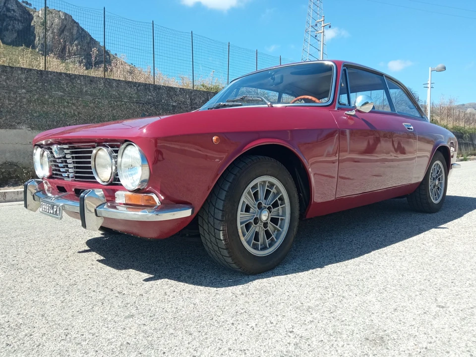 1973 Alfa Romeo GT 1300 Junior - Image 20 of 31