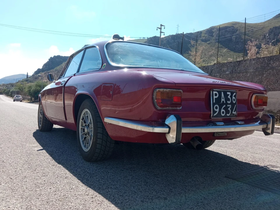 1973 Alfa Romeo GT 1300 Junior - Image 14 of 31