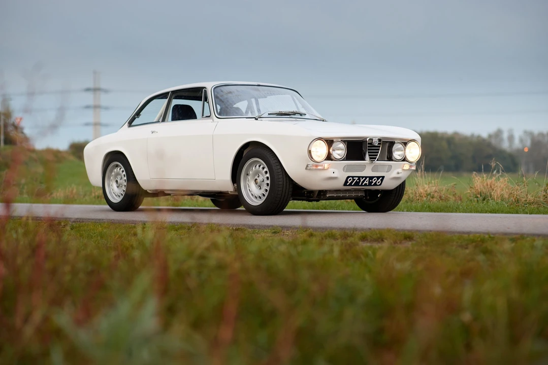1973 Alfa Romeo GT 1300 Junior - Image 5 of 31