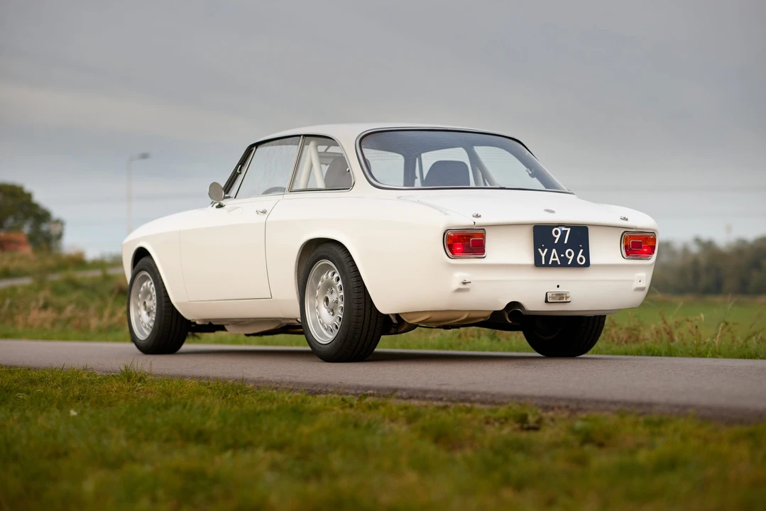 1973 Alfa Romeo GT 1300 Junior - Image 23 of 31
