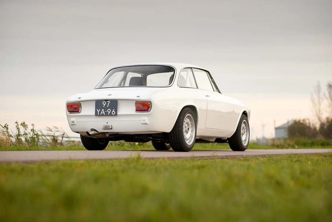 1973 Alfa Romeo GT 1300 Junior - Image 14 of 31