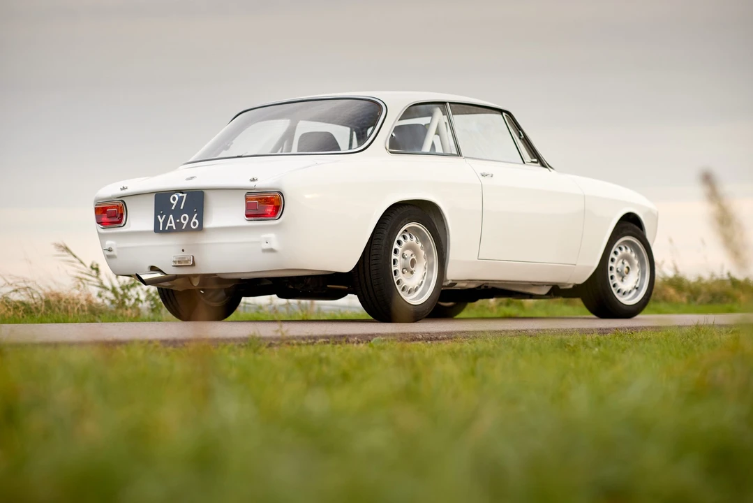 1973 Alfa Romeo GT 1300 Junior - Image 13 of 31