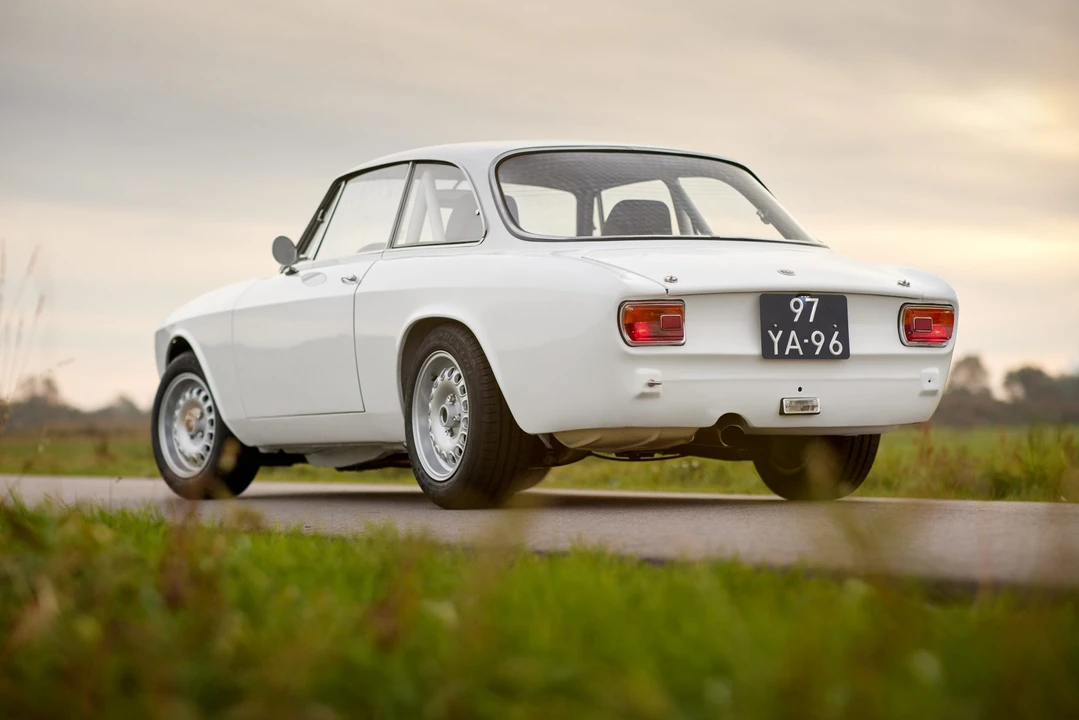 1973 Alfa Romeo GT 1300 Junior - Image 21 of 31