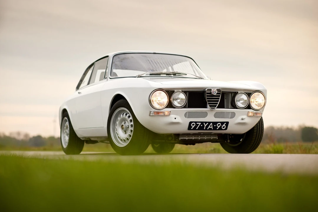 1973 Alfa Romeo GT 1300 Junior - Image 4 of 31