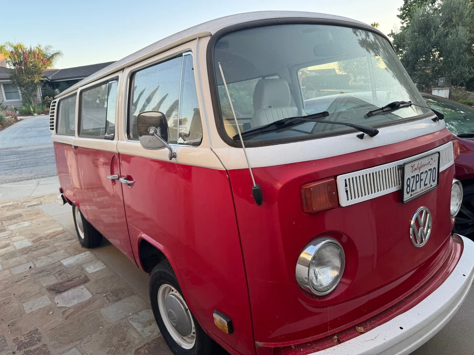 1973 Volkswagen Bay-Window Bus - Image 3 of 27