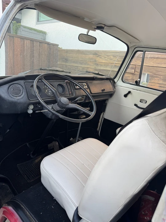 1973 Volkswagen Bay-Window Bus - Image 15 of 27