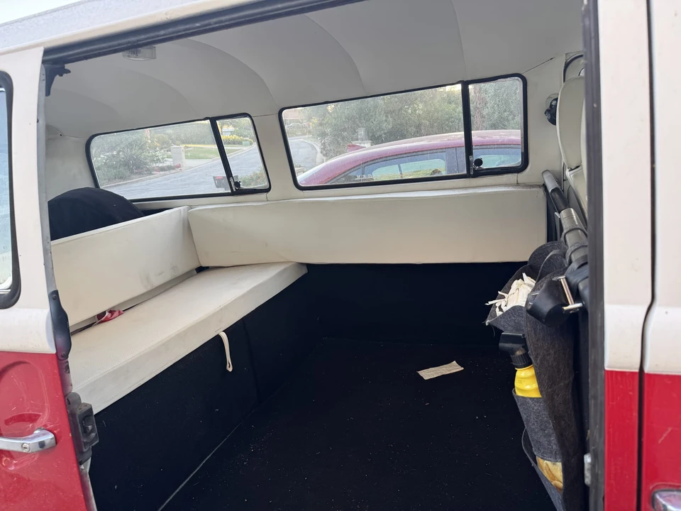1973 Volkswagen Bay-Window Bus - Image 22 of 27