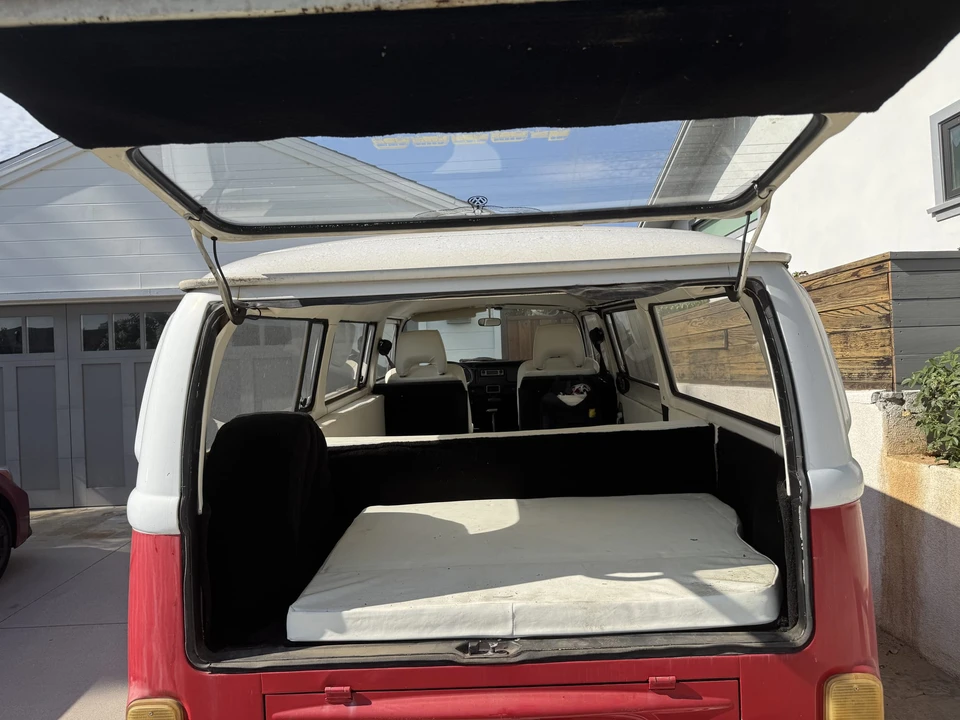 1973 Volkswagen Bay-Window Bus - Image 24 of 27