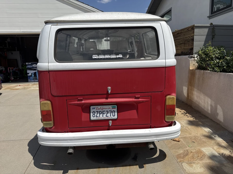 1973 Volkswagen Bay-Window Bus - Image 5 of 27