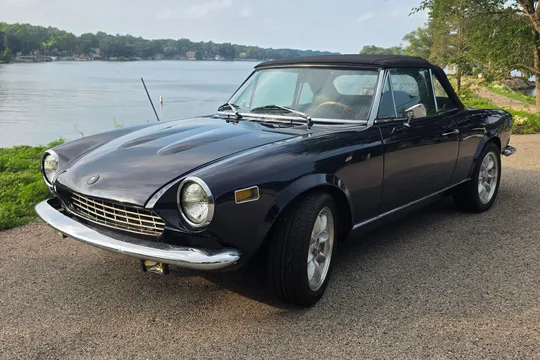 1975 Fiat 124 Sport Spider