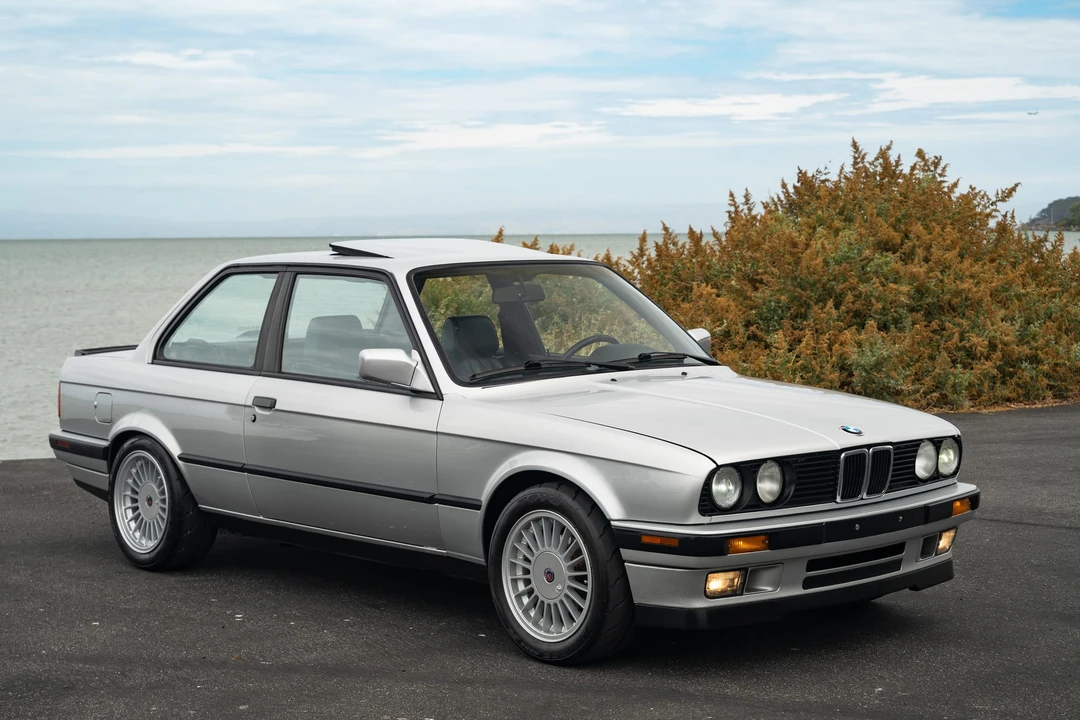 1991 BMW E30 3 Series - Image 11 of 31