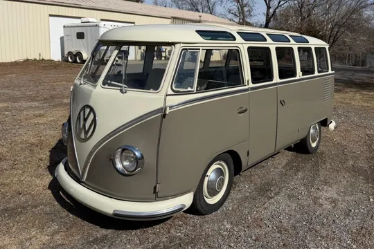 1963 Volkswagen Type 2 23-Window Deluxe Samba