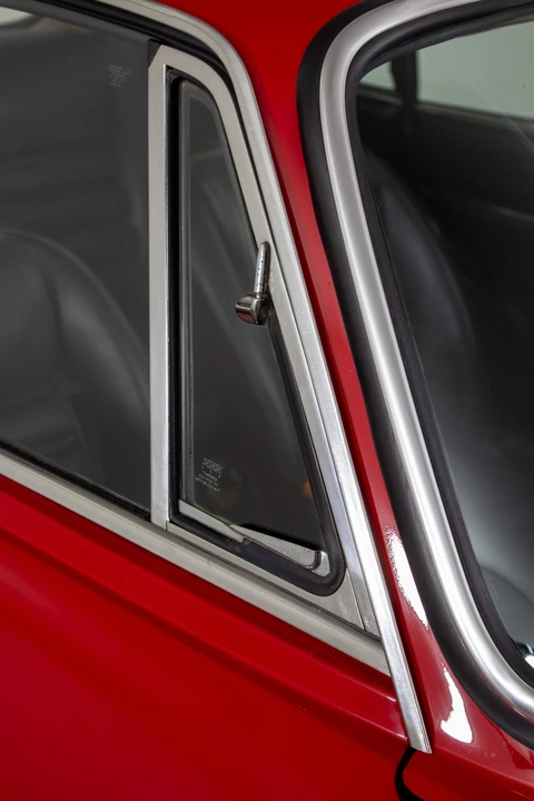 1968 Alfa Romeo 1750 GT Veloce - Image 25 of 31