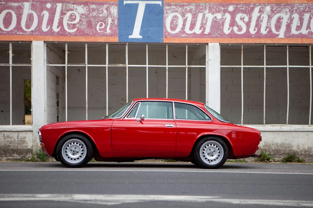 1975 Alfa Romeo GT 1600 Junior - Image 14 of 31