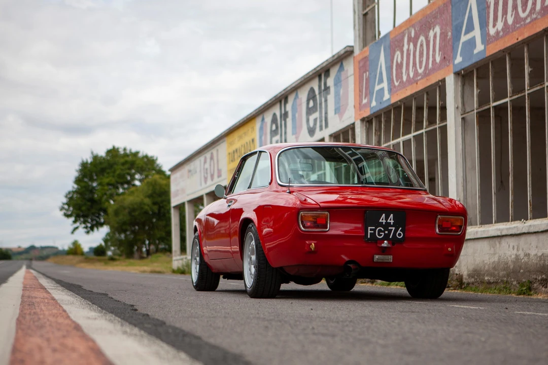 1975 Alfa Romeo GT 1600 Junior - Image 19 of 31