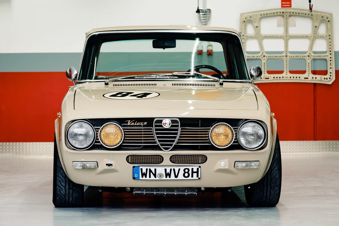 1968 Alfa Romeo 105/115 Series - Image 10 of 31