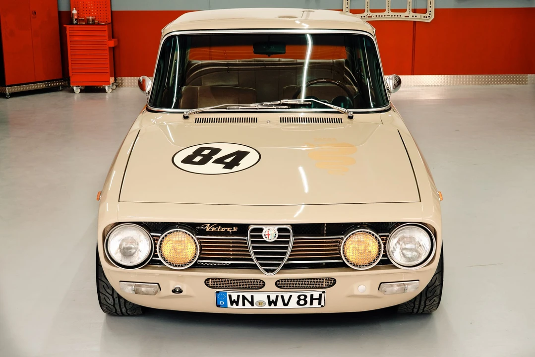 1968 Alfa Romeo 105/115 Series - Image 16 of 31