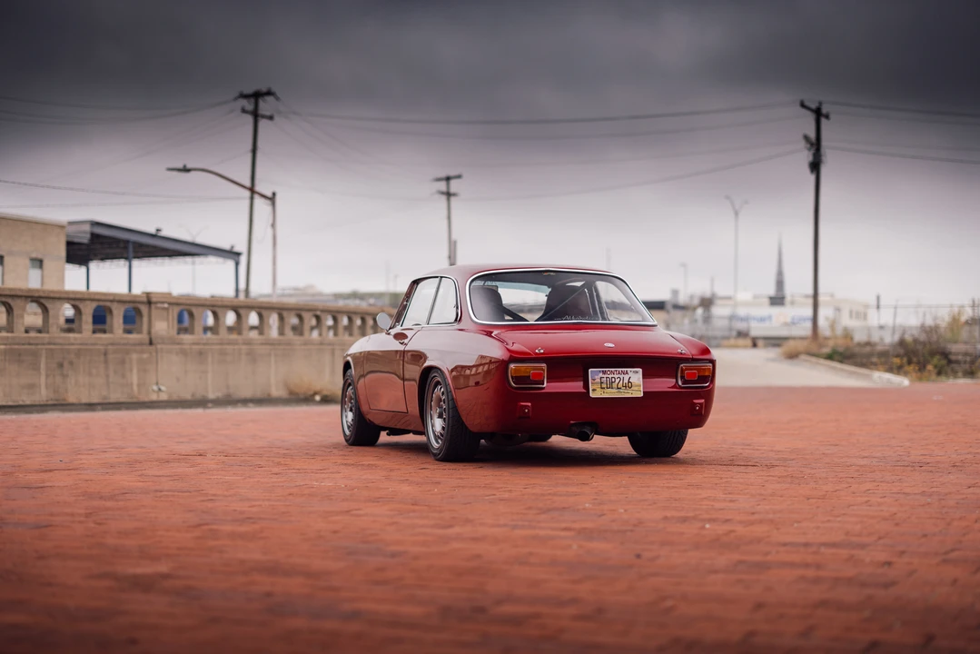 1974 Alfa Romeo 2000 GT Veloce - Image 5 of 31