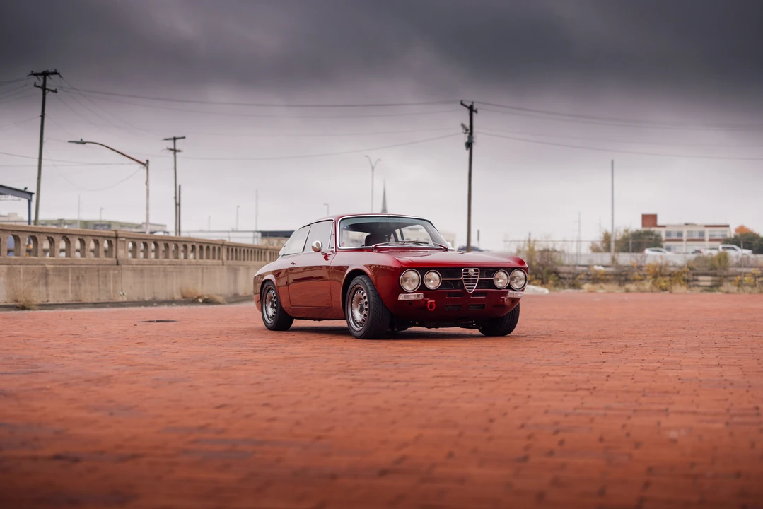 1974 Alfa Romeo 2000 GT Veloce - Image 23 of 31