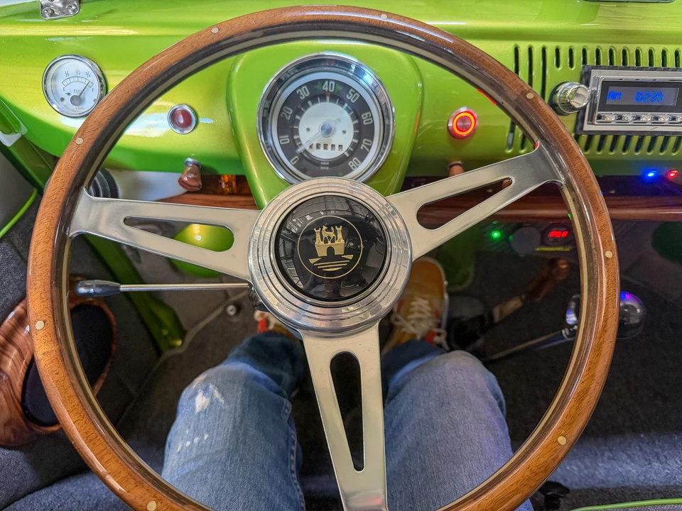 1965 Volkswagen Split-Window Bus - Image 22 of 31