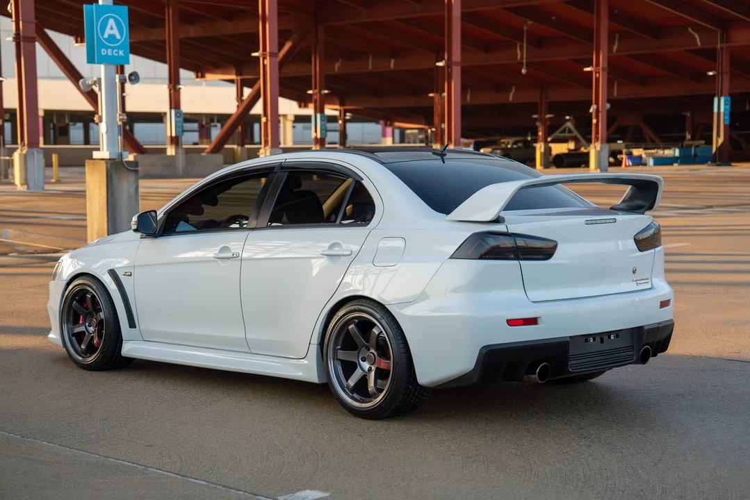2015 Mitsubishi Lancer Evolution X 9th Gen - Image 26 of 31