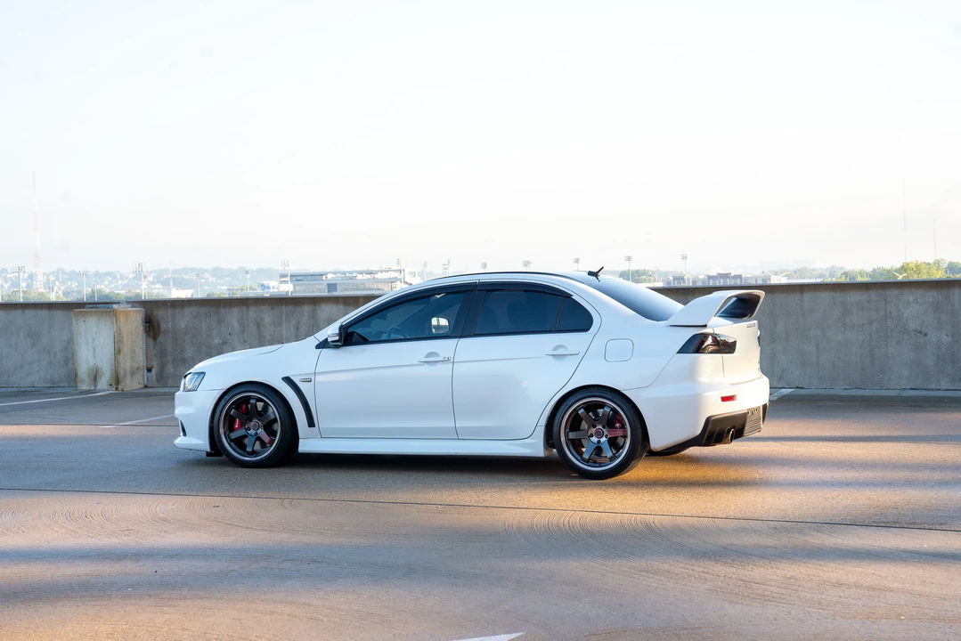 2015 Mitsubishi Lancer Evolution X 9th Gen - Image 24 of 31