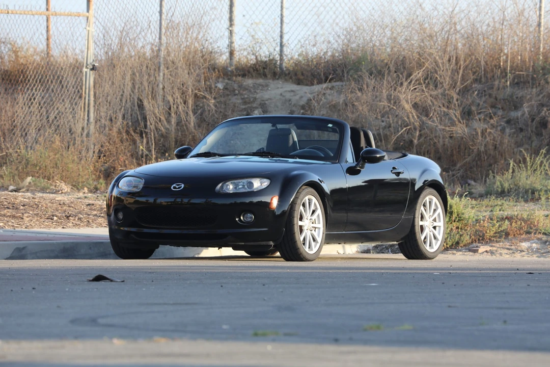 2006 Mazda NC MX-5 Miata - Image 3 of 31