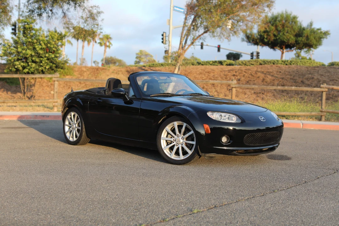 2006 Mazda NC MX-5 Miata - Image 8 of 31
