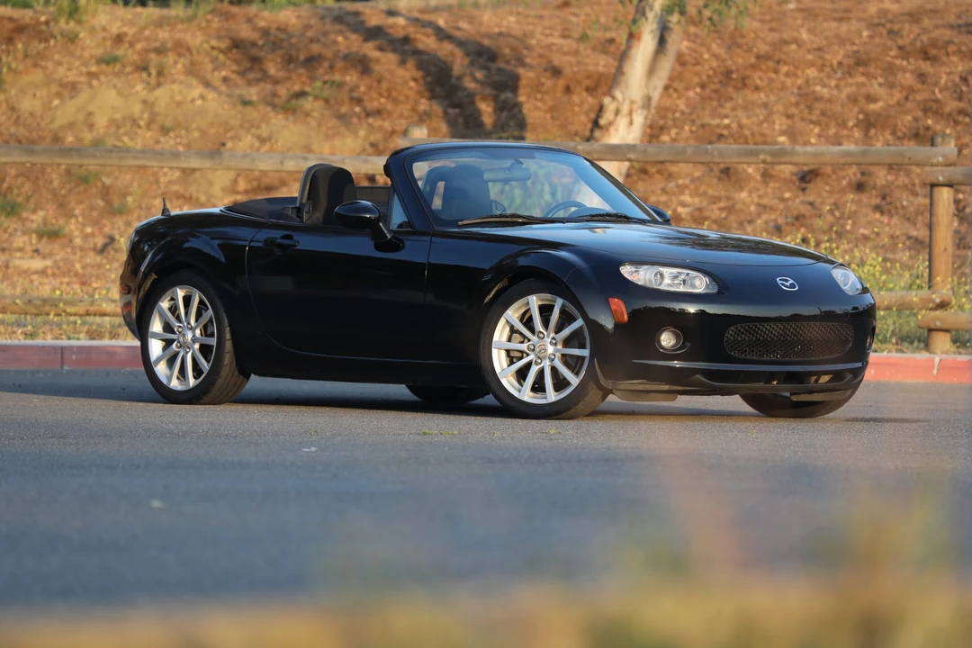 2006 Mazda NC MX-5 Miata - Image 10 of 31