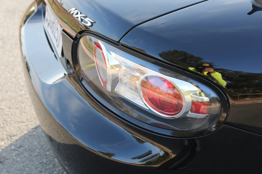 2006 Mazda NC MX-5 Miata - Image 26 of 31