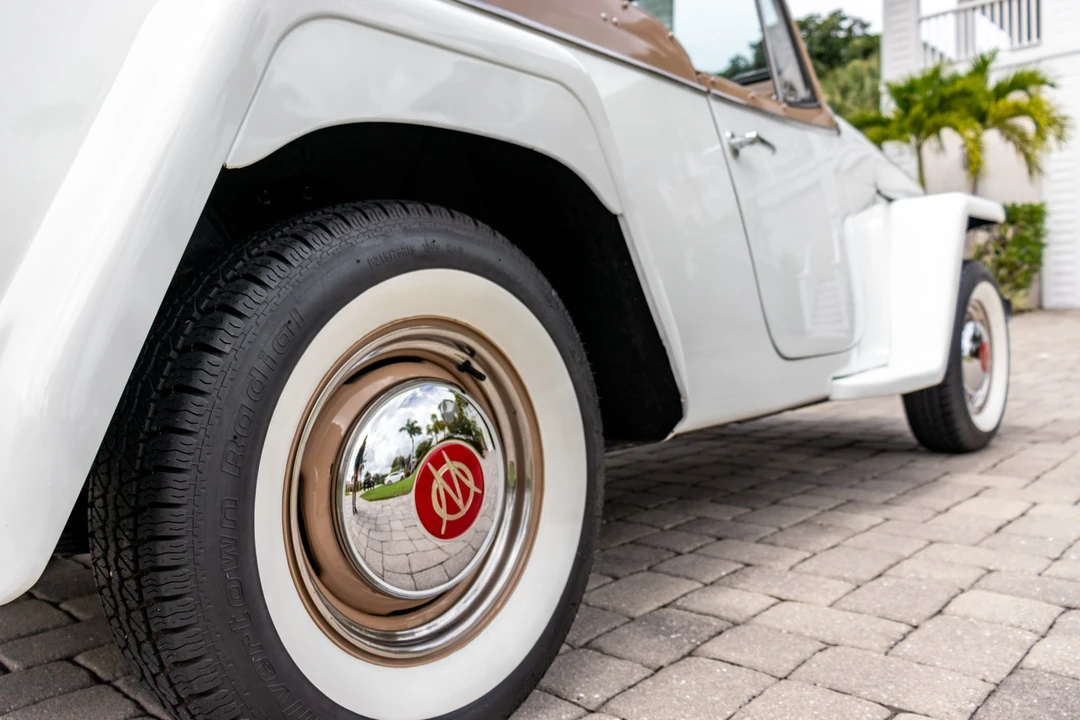 1949 Willys Jeepster - Image 19 of 31