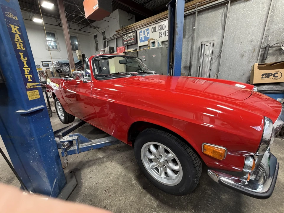 1972 Volvo 1800E - Image 21 of 31